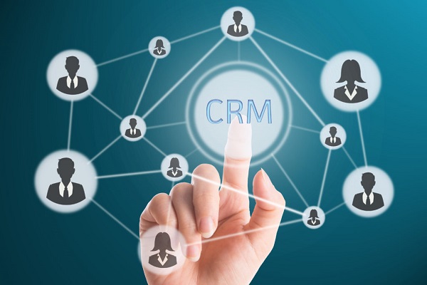 Các yếu tố ảnh hưởng đến chiến lược CRM