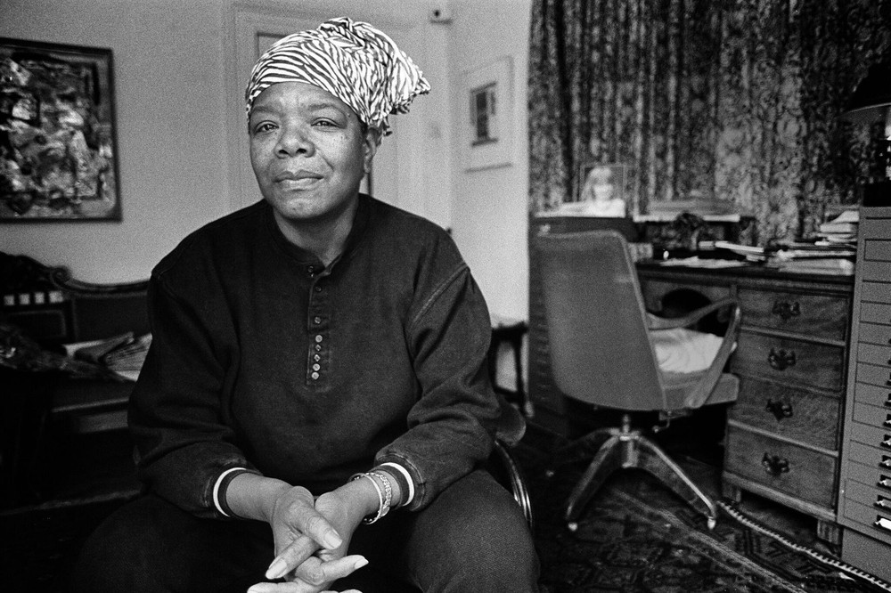 Maya Angelou – Nữ thi sĩ và nhà hoạt động