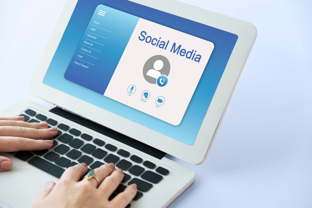 Phần mềm quản lý fanpage giúp tập trung toàn bộ tin nhắn, bình luận