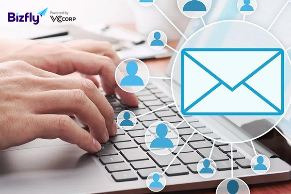 Sử dụng Email Marketing tiếp cận khách hàng