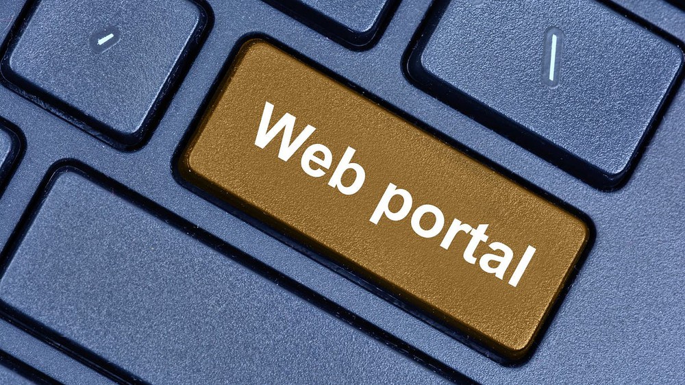 Web Portal là một trang web đặc biệt được thiết kế để cung cấp một điểm truy cập duy nhất 